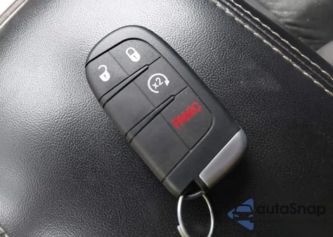 2015 Jeep Grand Cherokee High Altitude из США, поврежденный, VIN 1C4RJECG0FC242630